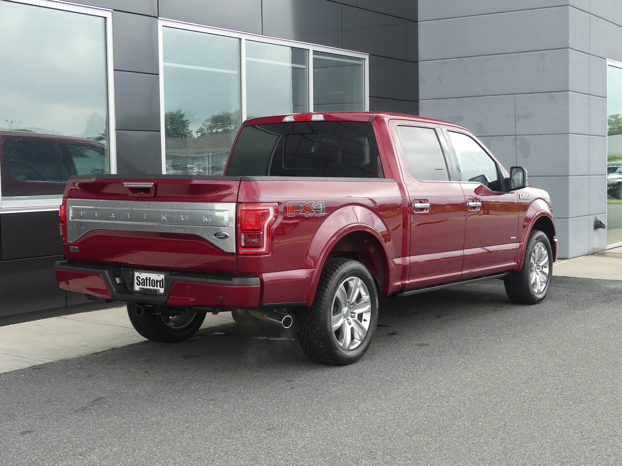 Pre-Owned 2016 Ford F-150 4WD SuperCrew 145 Platinum” Four Wheel Drive ...