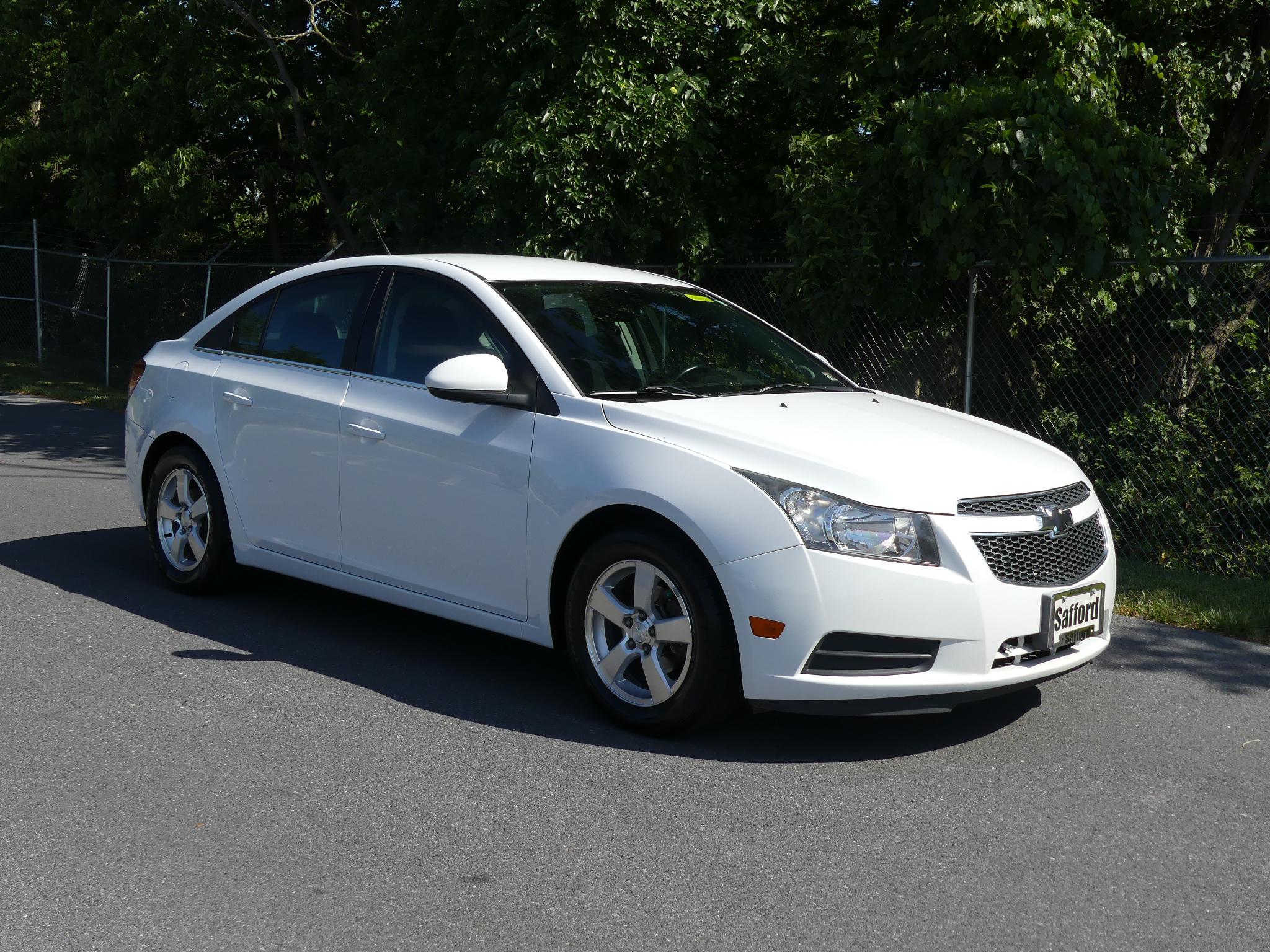 PreOwned 2013 Chevrolet Cruze 4dr Sdn Auto 1LT Front Wheel Drive 4dr Car