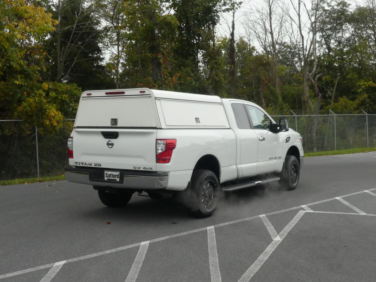 Pre-owned 2018 Nissan Titan Xd 4×4 Gas King Cab Sv Extended Cab Pickup 