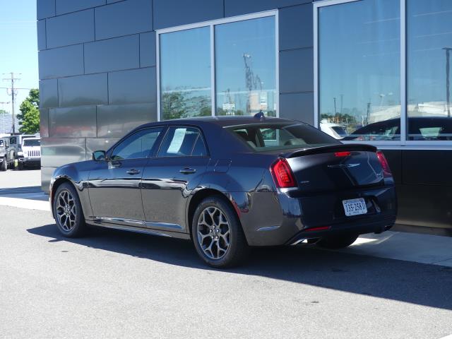 Pre-Owned 2018 Chrysler 300 300S AWD All Wheel Drive 4dr Car