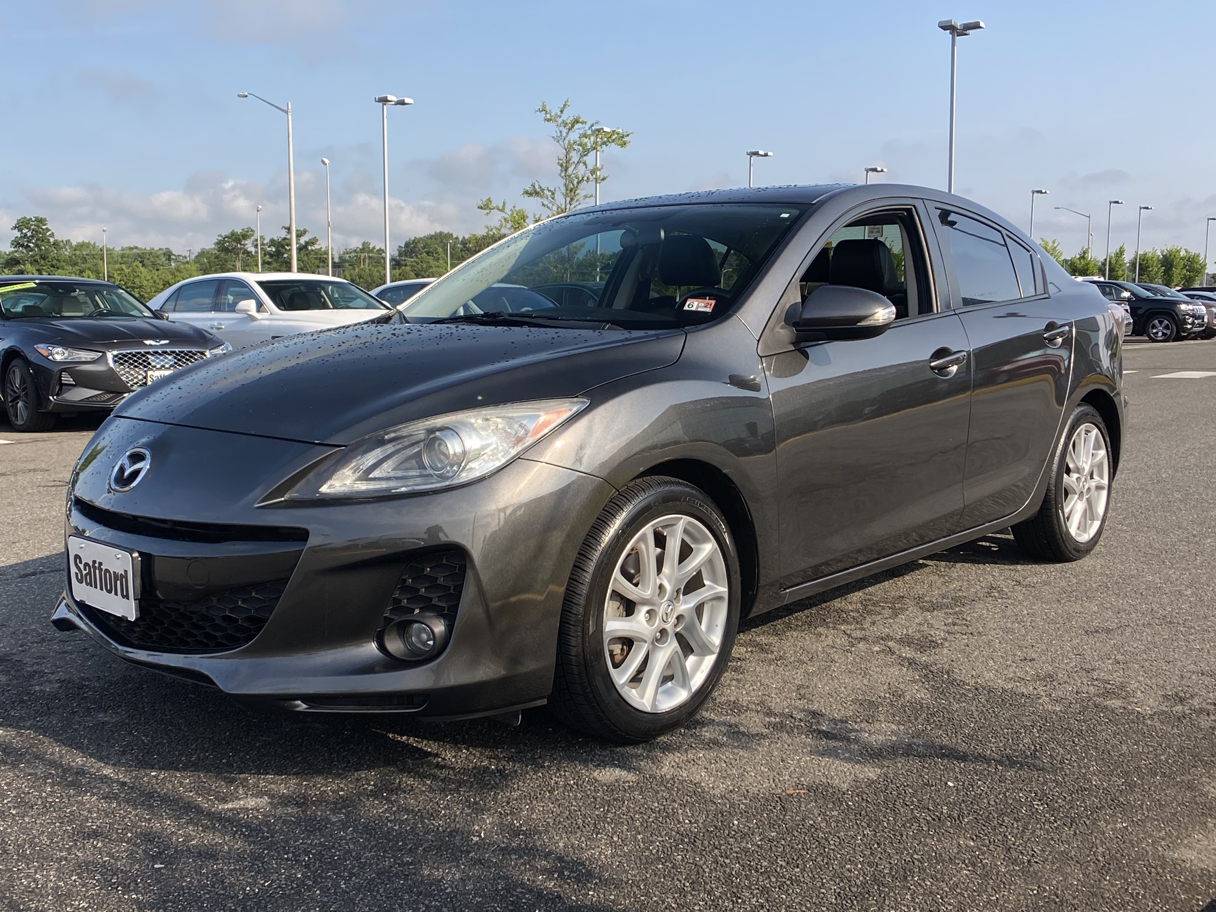 Mazda 3 2012 года