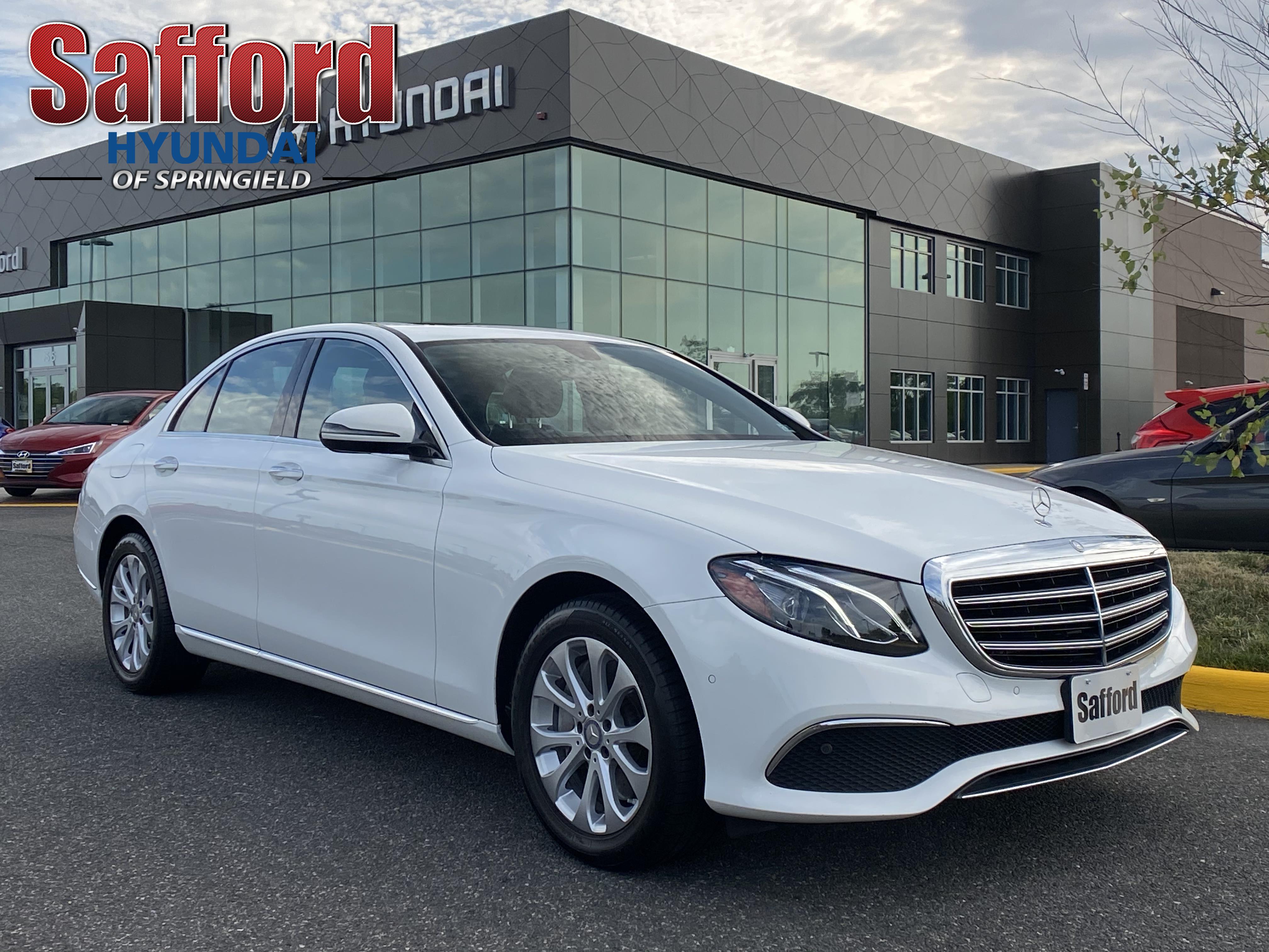 Pre-Owned 2017 Mercedes-Benz E-Class E300 Luxury 4MATIC® Sedan All Wheel Drive 4MATIC 4dr Car #T1303