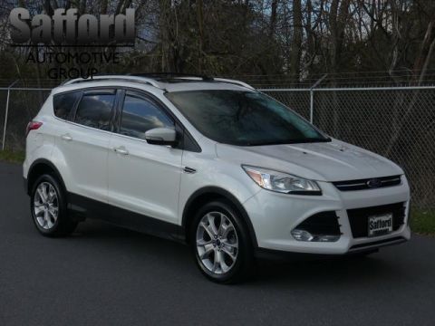 2017 ford crossover white